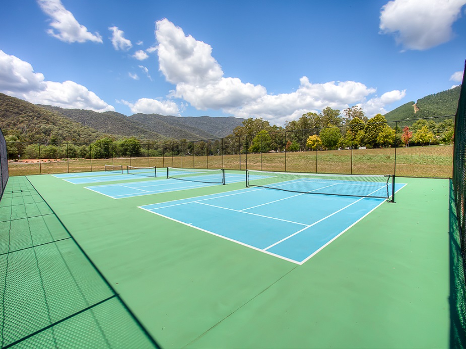 Pioneer Park - Tennis Courts