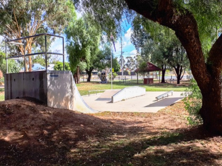 Axedale Park