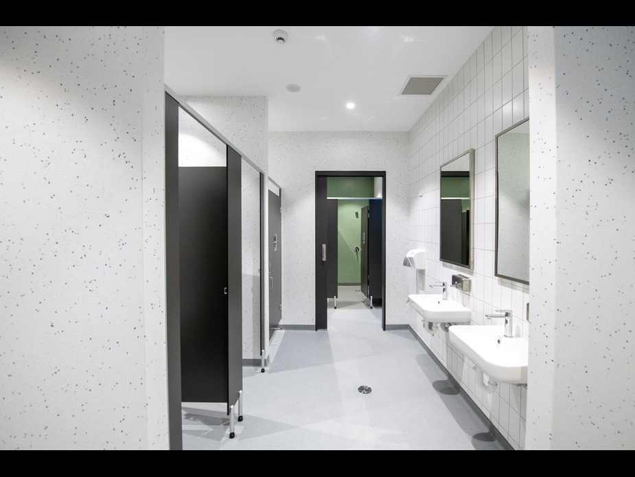 Change Room 4.1 