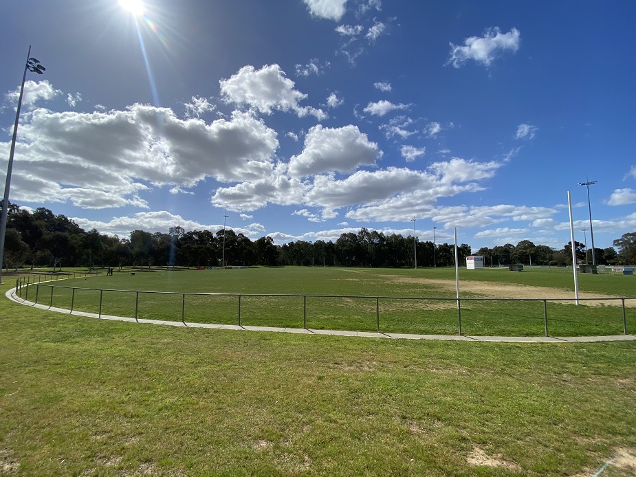 Junior Oval