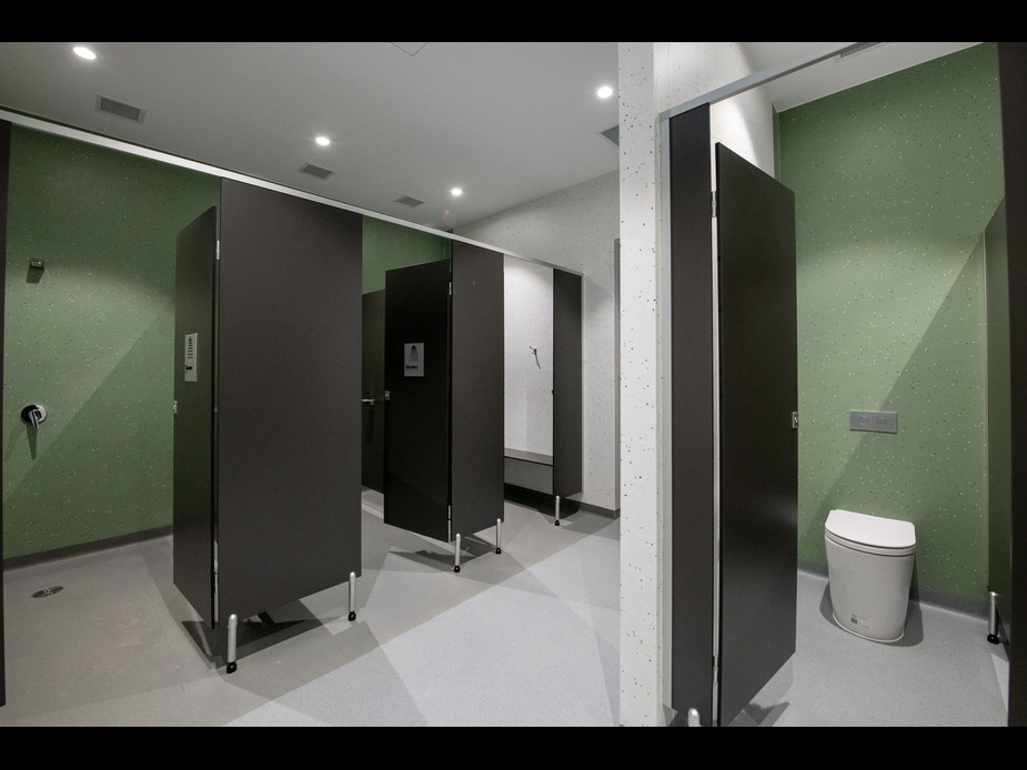 Change Room 7.5 