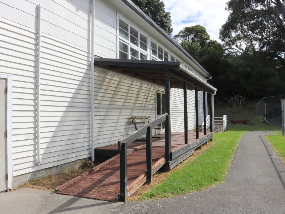 Raumati South Memorial Hall - Access