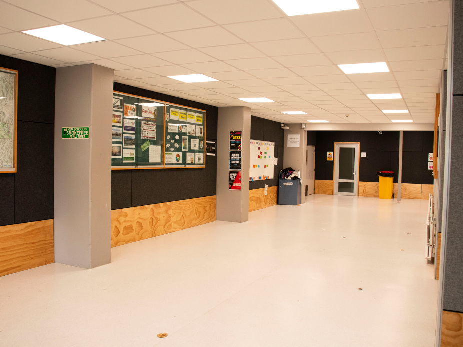 Paraparaumu College Gymnasium Hall - foyer