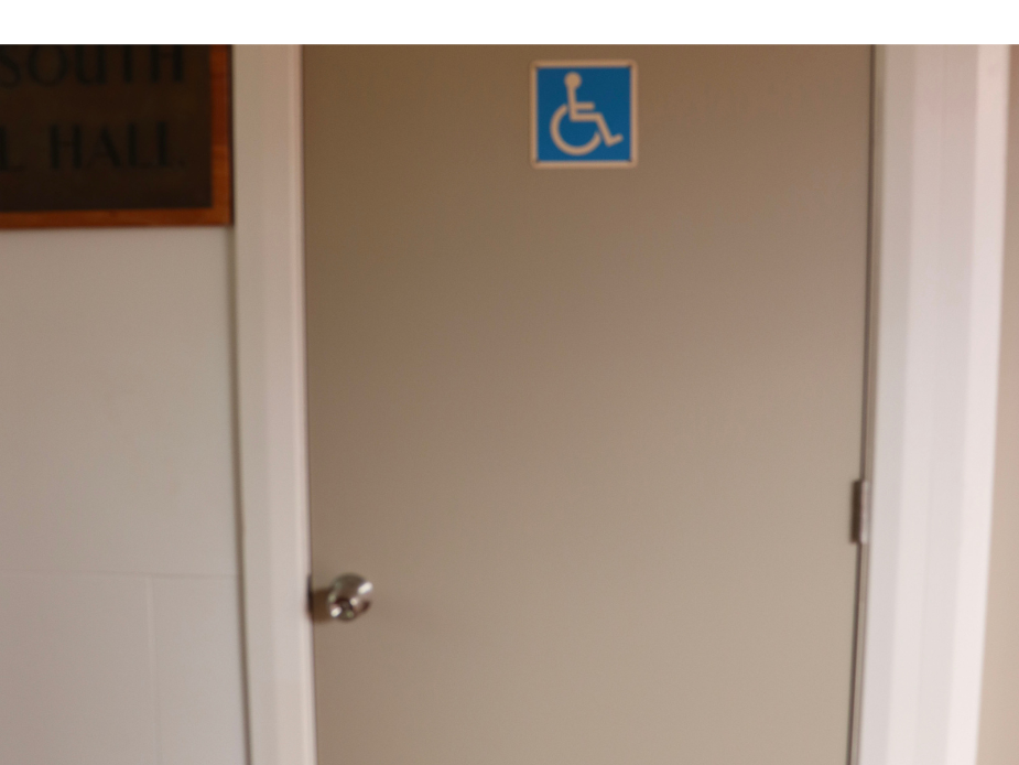 Raumati South Memorial Hall - Bathroom