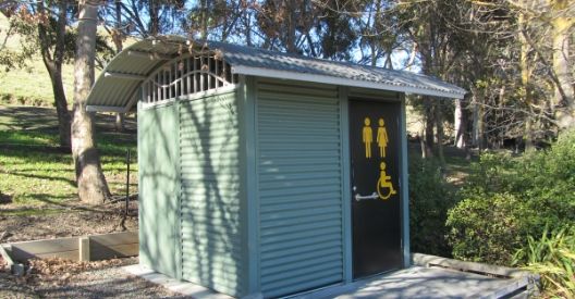 Quail Stream Carpark Public Toilet