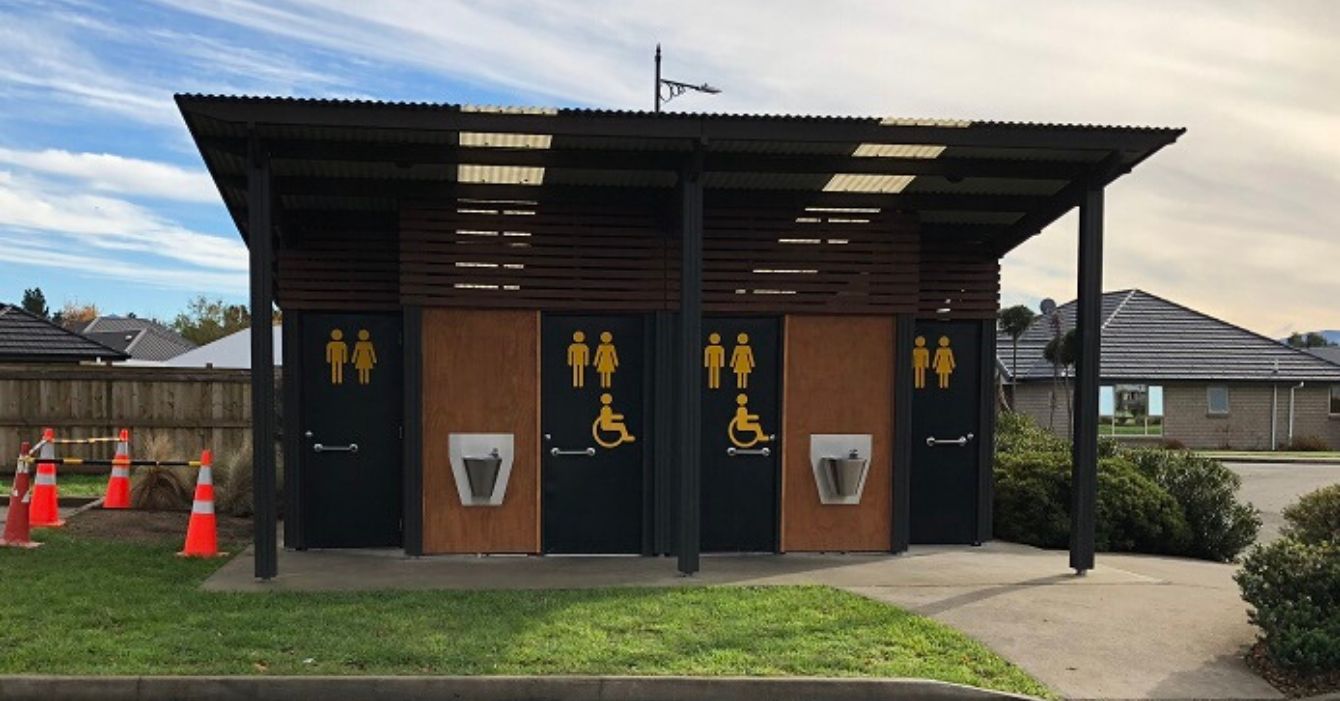 Rifle Range Car Park Public Toilet