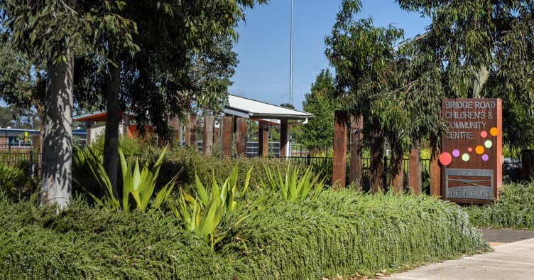 Bridge Road Exterior