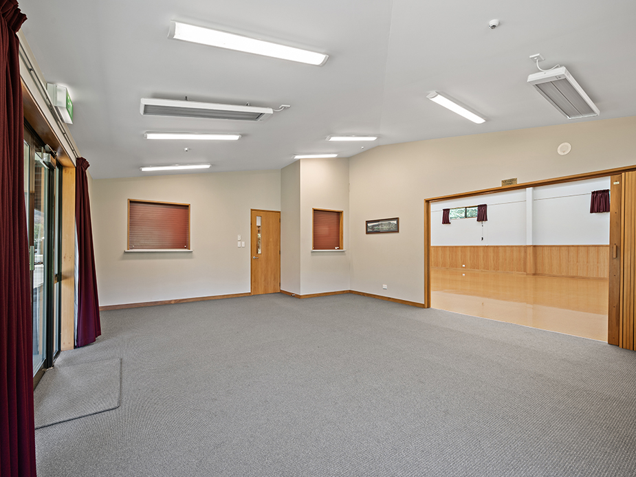 Bob Mugford Lounge