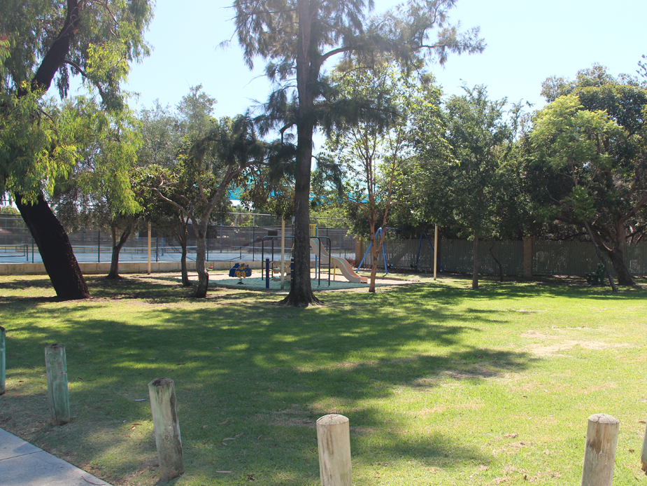 Hensman Square Park
