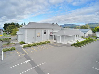 Aerial view - from front corner of car park 